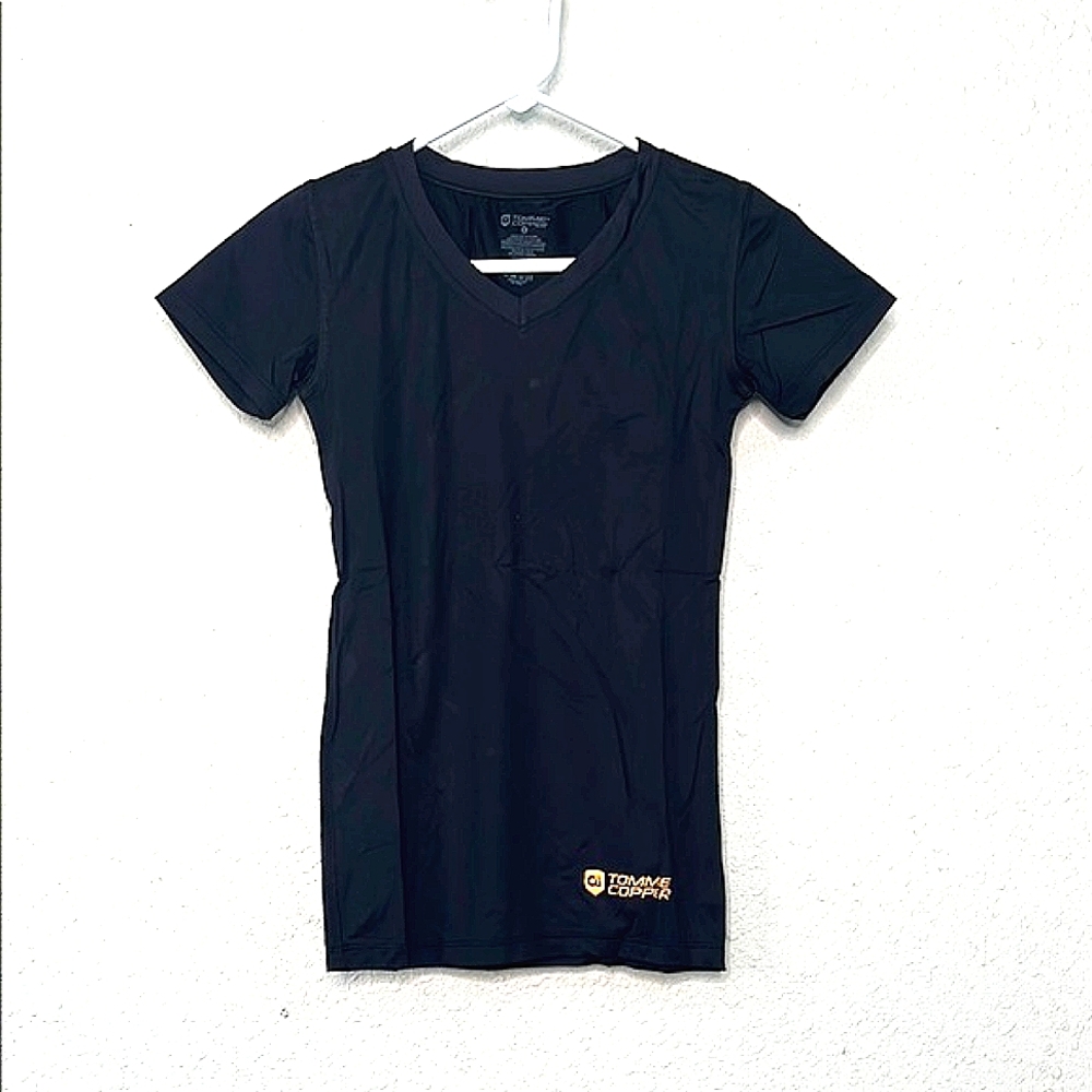Tommie Copper Women's Small Black V-Neck Top activewear dri-fit NWOT